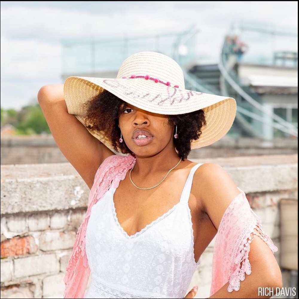 The Bloom Photo Shoot / Fashion Show - Picture 2 of 4